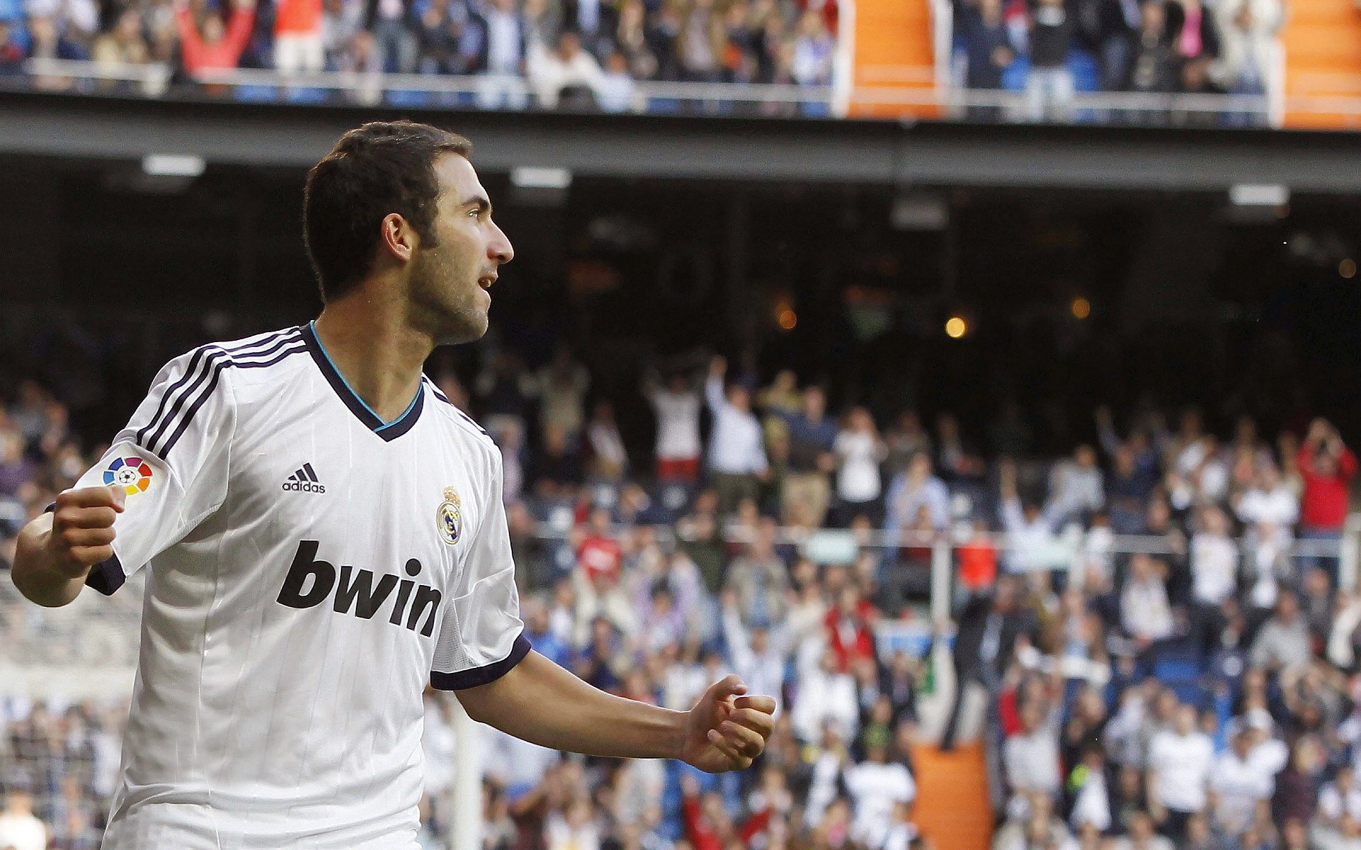 德甲黑马球队持续爆发